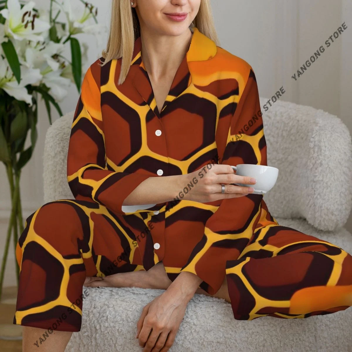 

Spring and Autumn Long Sleeve Pants Pajamas Loungewear Set Honey Flowing On Honeycomb Art Women's Pull Edge Loose Sleeping Suit