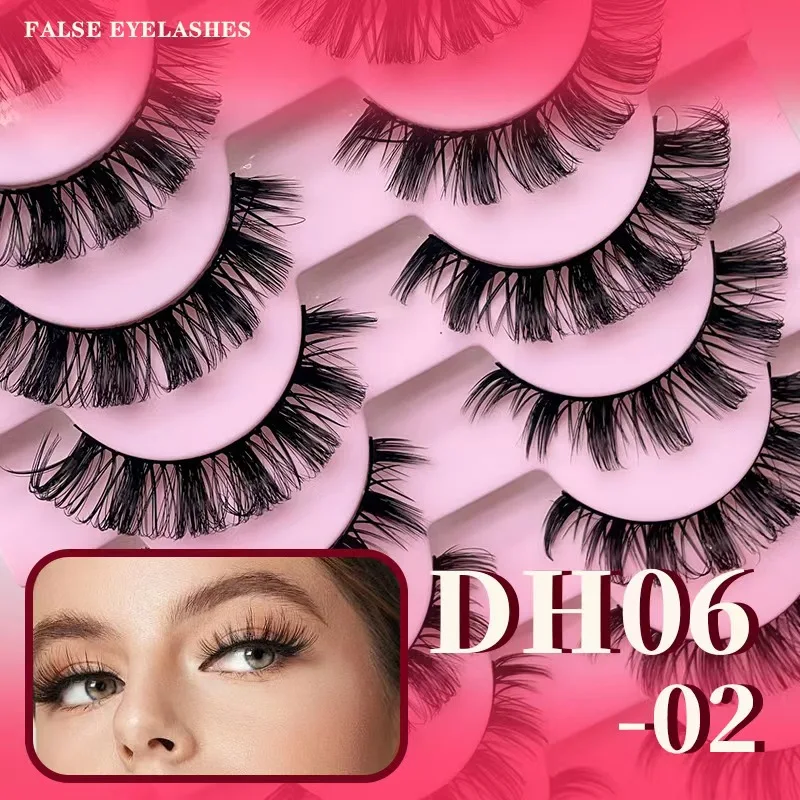 10 pairs of false eyelashes, naturally elongated and thick at the ends of the eyes, curled, with large eyelashes