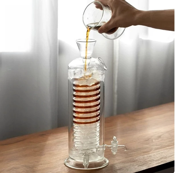 4L Large Iced Tea Pitcher with Faucet, Quick Cool Glass Dispenser for Water/Juice
