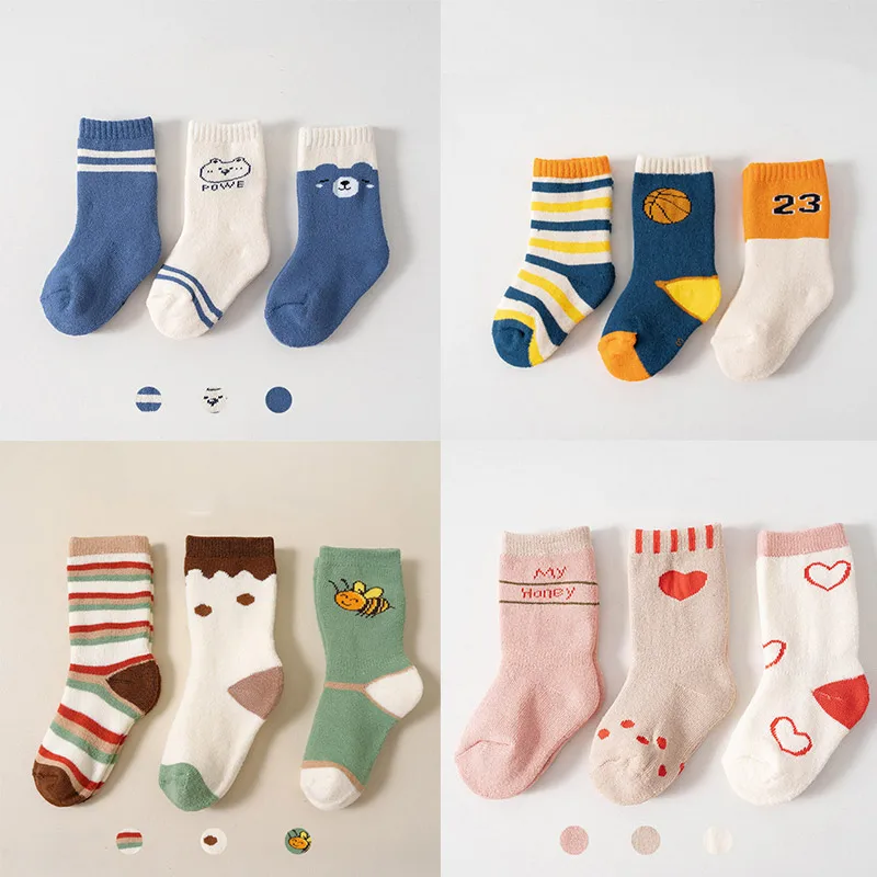 

3 пары зимних теплых детских плюшевых носков, утепленные флисовые носки средней длины для новорожденных, детская спортивная модная детская обувь с героями мультфильмов, От 0 до 5 лет