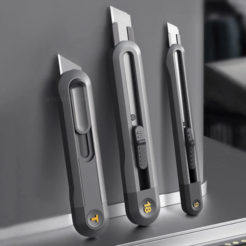 

Deli Snap-off Utility Knife Retractable Box Cutters 9mm 18mm High Carbon Steel Blades Auto Lock, for Office Supplies Stationery