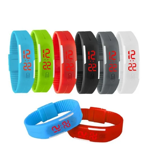 Imagen 2 del producto Nuevos relojes digitales LED Color caramelo caucho de silicona pantalla táctil relojes digitales mujeres hombres niños pulsera reloj de pulsera deportivo