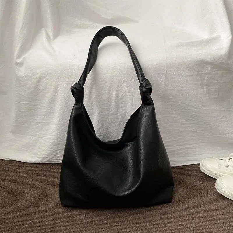 

Large Capacity Commuter Bag for Women 2025 New Single Shoulder Retro Student Classroom Tote Bags