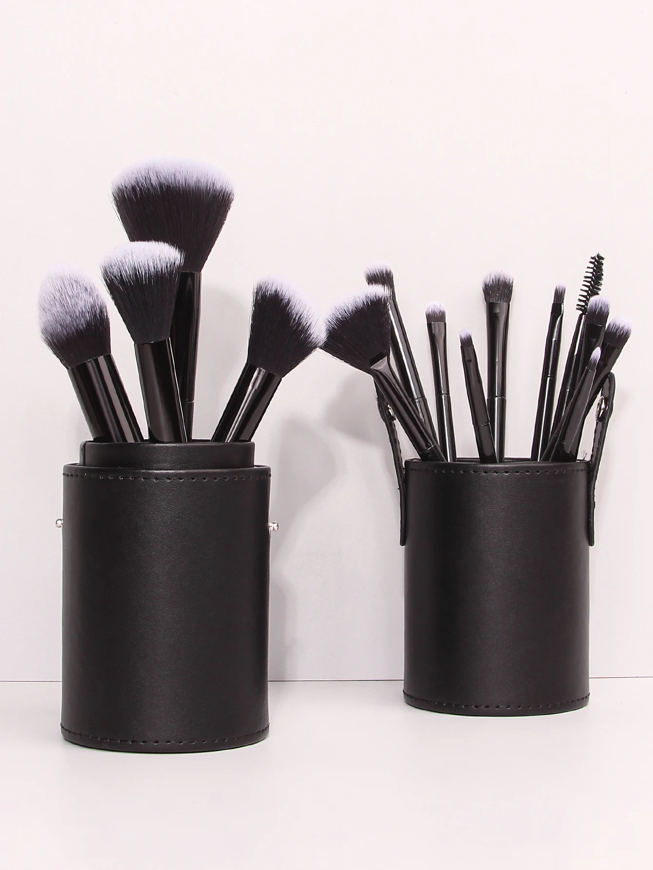 15PCS Professional Makeup Brush Set With Makeup Brush Holder Soft Bristle Cosmetic Brushes Competitive Price