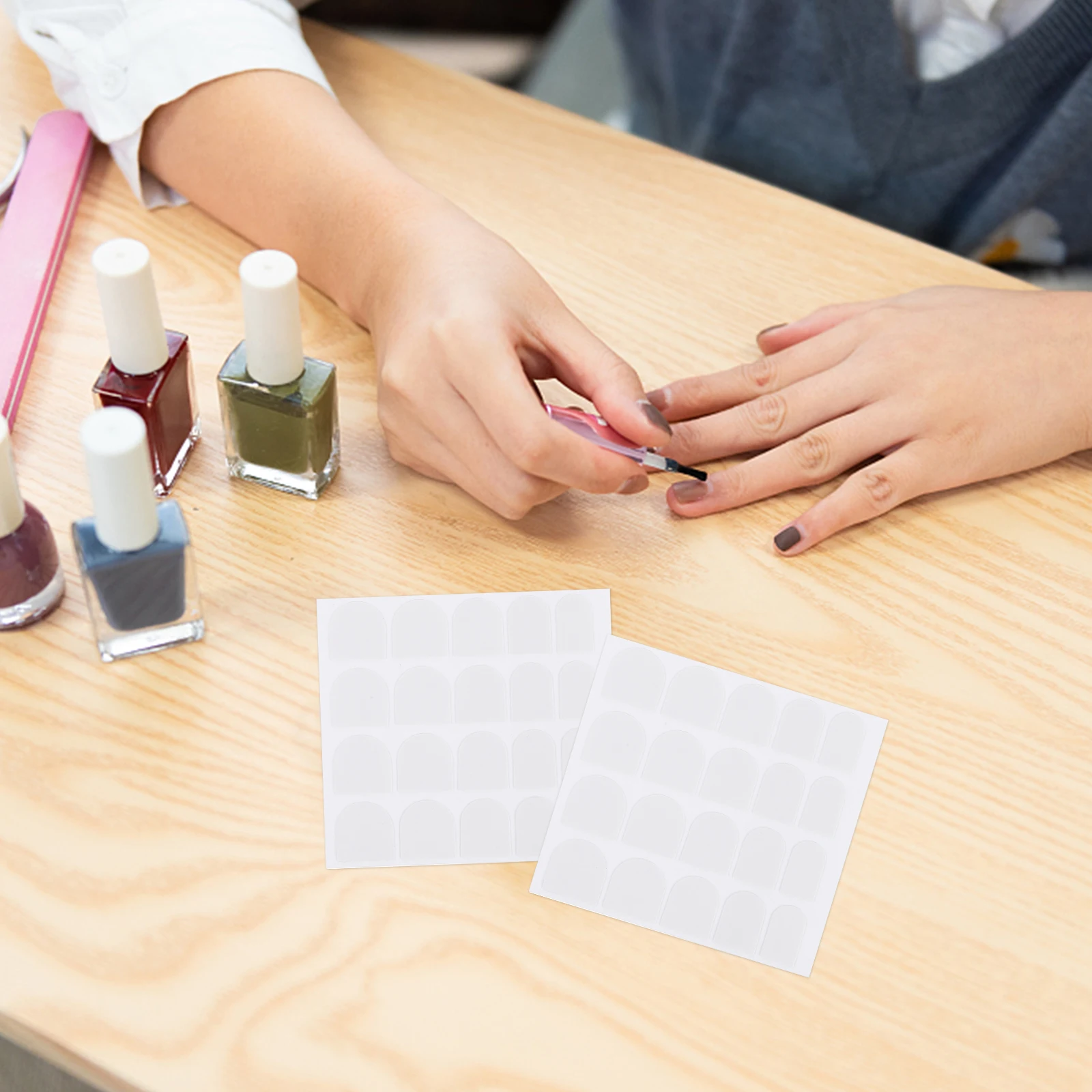 

50 pcs Fake Stickers Manicure Display Creative Pasting Paste Diy Tool Double Sided Tapes Free Cutting Art Accessories Nail Salon