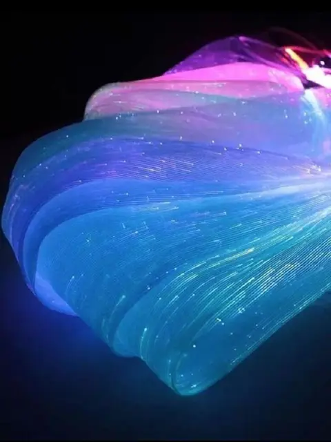 Światłowód LED tkanina kolorowa świecąca tkanina światłowodowa świecąca tkanina DIA ręcznie robiona spinka do włosów 15*20CM