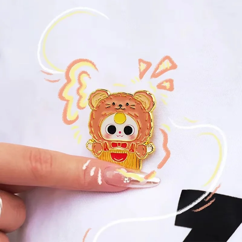 เด็กใหม่สามป้ายโลหะ Series กล่องตาบอดน่ารักป้ายโลหะเล่นเครื่องประดับเสื้อผ้า Pins กระเป๋าตกแต่งอะนิเมะ Pin ของขวัญวันเกิด