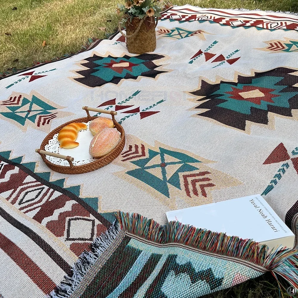 Aztec Blanket Oversized Boho Throw Blanket with Fringe Southwestern Geometric Tapestry Vintage Woven Throw Blankets Double-S