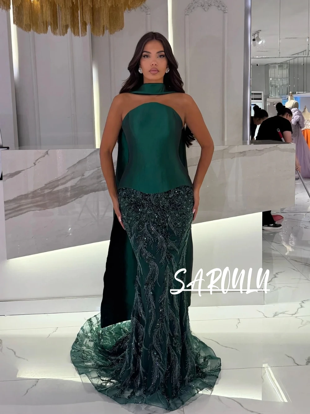 

Luxury Dark Green Evening Dress High Neck Cape & Beaded Mermaid Skirt Satin Bodice Formal Cocktail Gown For Red Carpet & Prom