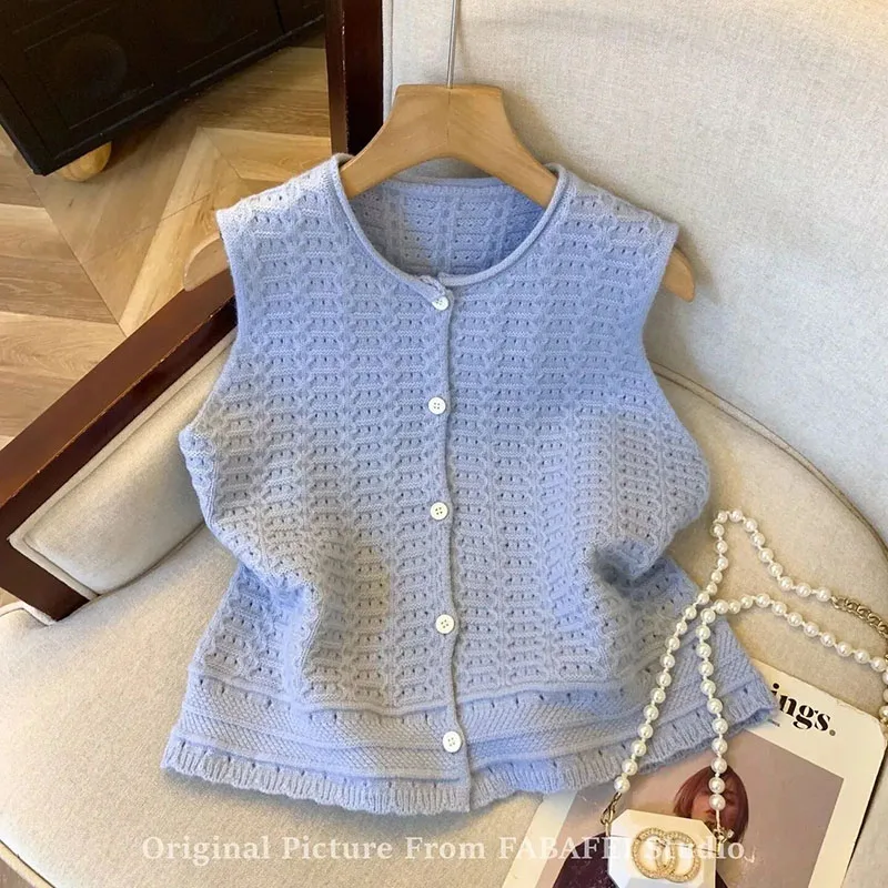 High Quality New Spring Vest 2026 Female Loose Knit Cardigan Wild Short Casual Sleeveless Knitting Female Waistcoat Top