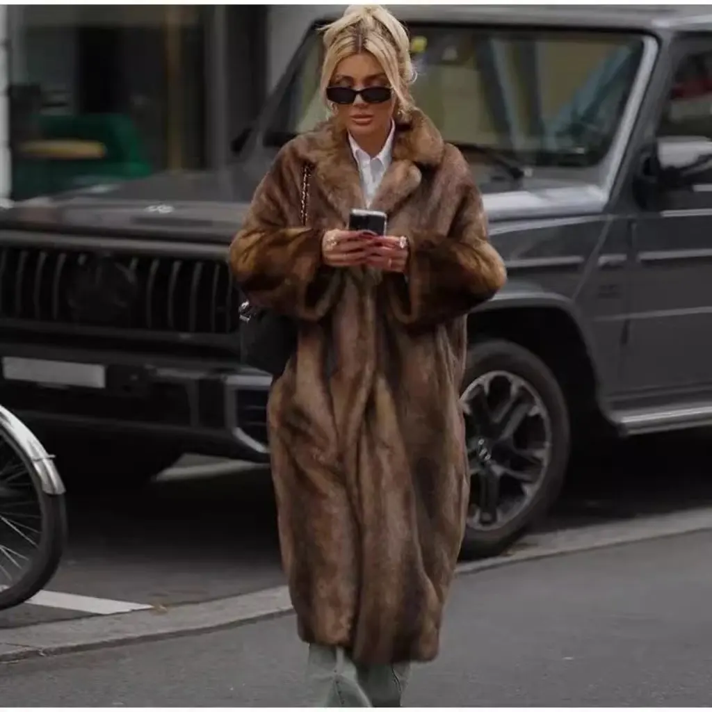 

Women's Long Fur Coat Imitation Mink Mink Fur Dress Collar Casual Autumn Winter Whole Coat