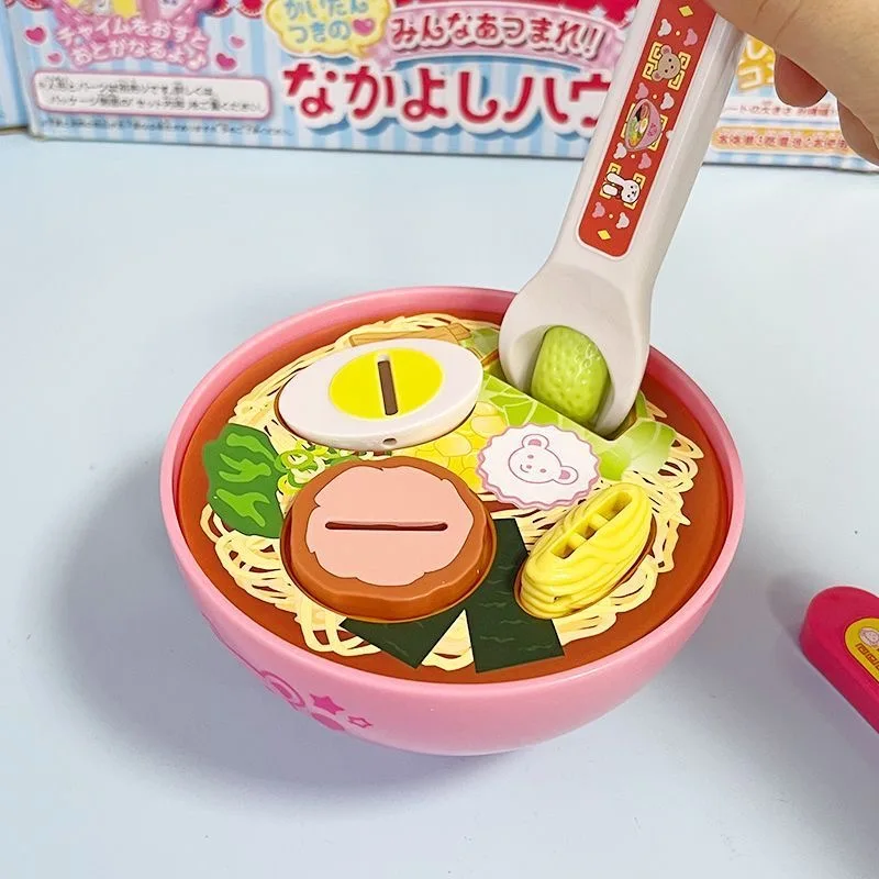 Simulazione giapponese Noodle Ramen Set Divertente bambola che mangia l'alimentazione Giocattolo alimentare Noodle carino Bambini Play House Toy Set regalo di compleanno