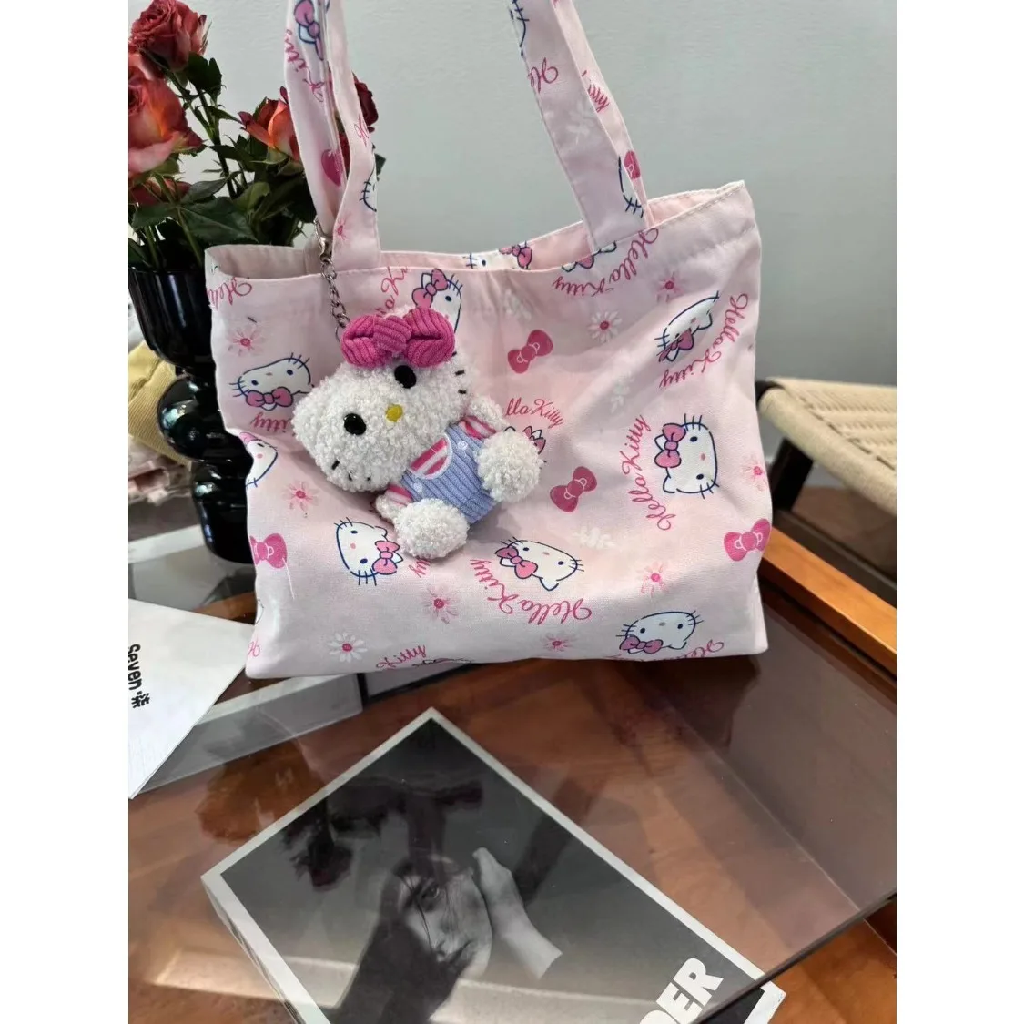 MINISO HelloKitty Handbag cartoon cute canvas bag large capacity niche girl tote bag light lunch box bento Storage bag