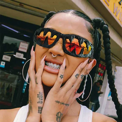 Nuevas gafas de sol Steampunk con dientes de tiburón Y2K, gafas con montura pequeña para mujeres y hombres, gafas Vintage Punk de diseñador, tendencia, pegamento de goteo, sombra de Halloween