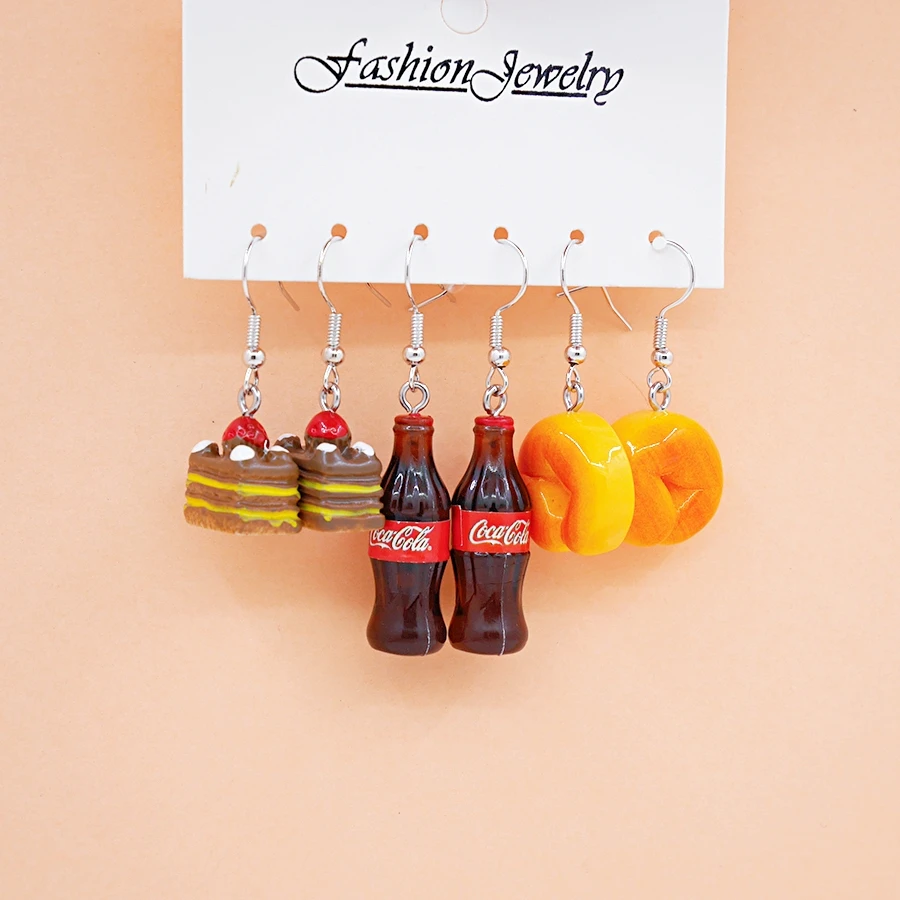 

3Pairs/Set Cute 3D Food Earrings Strawberry Chocolate Cake Cola Beverage Butter Bread Drop Earrings Girls Women Daily Earrings