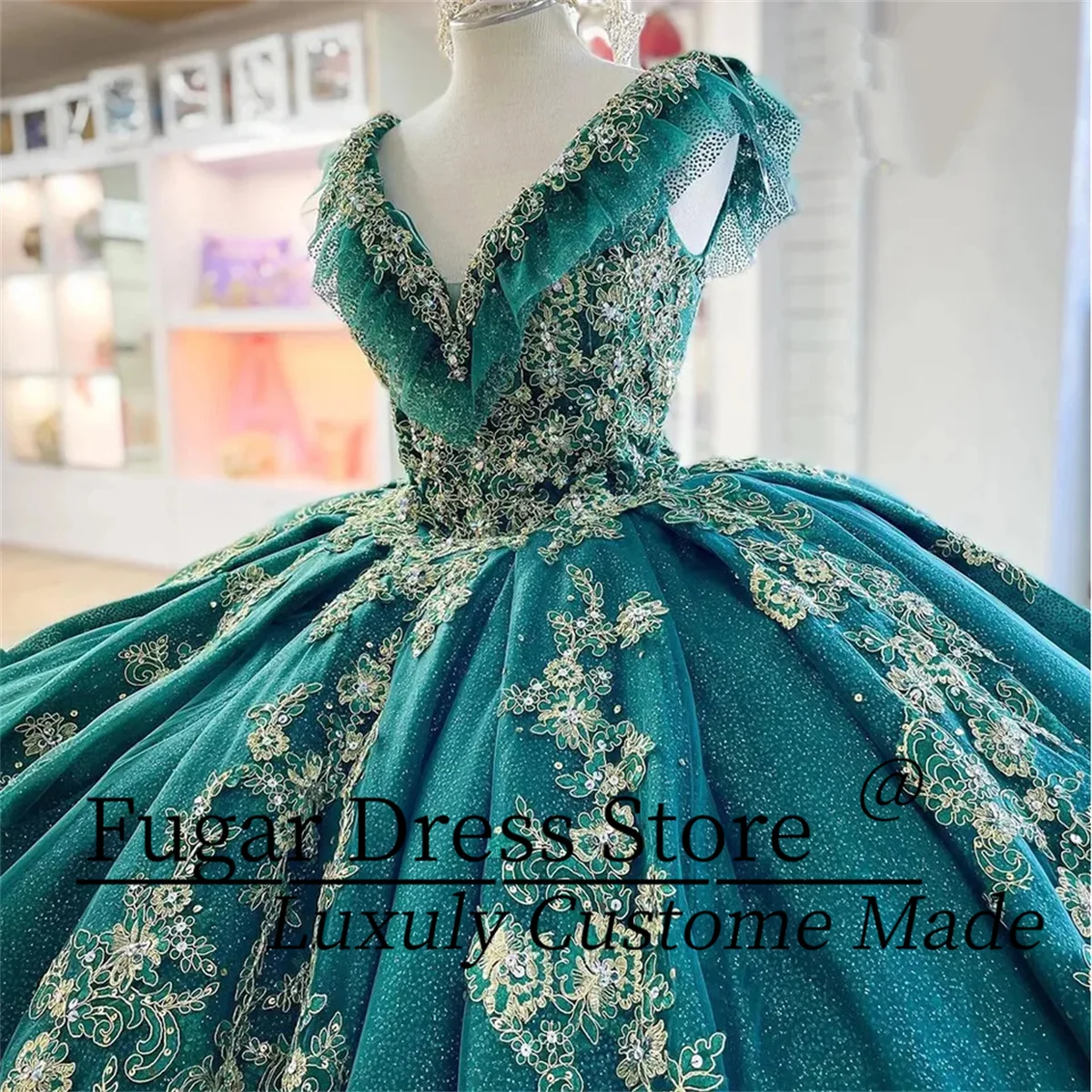 High-end Emerald Green Red Quinceanera Dresses Prom Party Off Shoulder Luxuly Shiny Gold Lace Sweet 16 Dress Party Wear