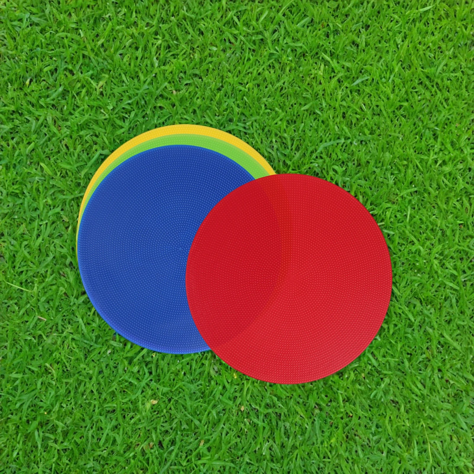 

8Pcs Sports Spot Markers Flat Non Slip 9inch Field Cones for Soccer Basketball Baseball Speed Agility Training Dots