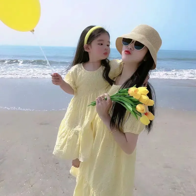 2024 Mom and Daughter Holidays Dress Beach Yellow Vacation Look Children Clothing Women Short Sleeve Frock Mother Baby Girls