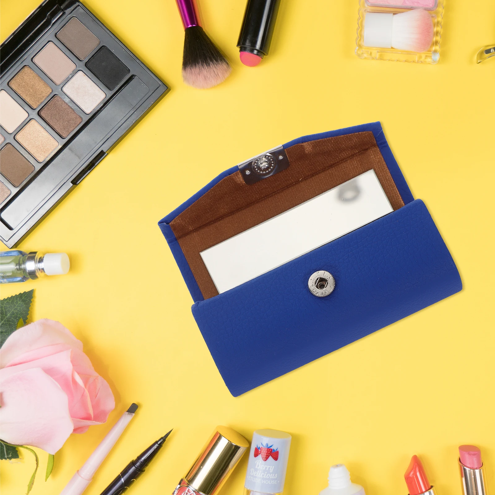 

Lipstick Box Case for Women Glossy Pu Lipstick Holder PU Holder Mirror Compact Portable Storage Travel Makeup