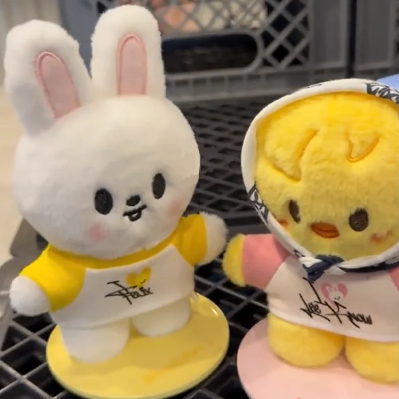 ตุ๊กตาแม่เหล็กตั้งได้ New SKZOO Stray Kids ของสะสมพิเศษสำหรับแฟนคลับ K-POP ของแท้จากซีล รุ่น Felix Leeknow ของแท้จาก Seoul Perils