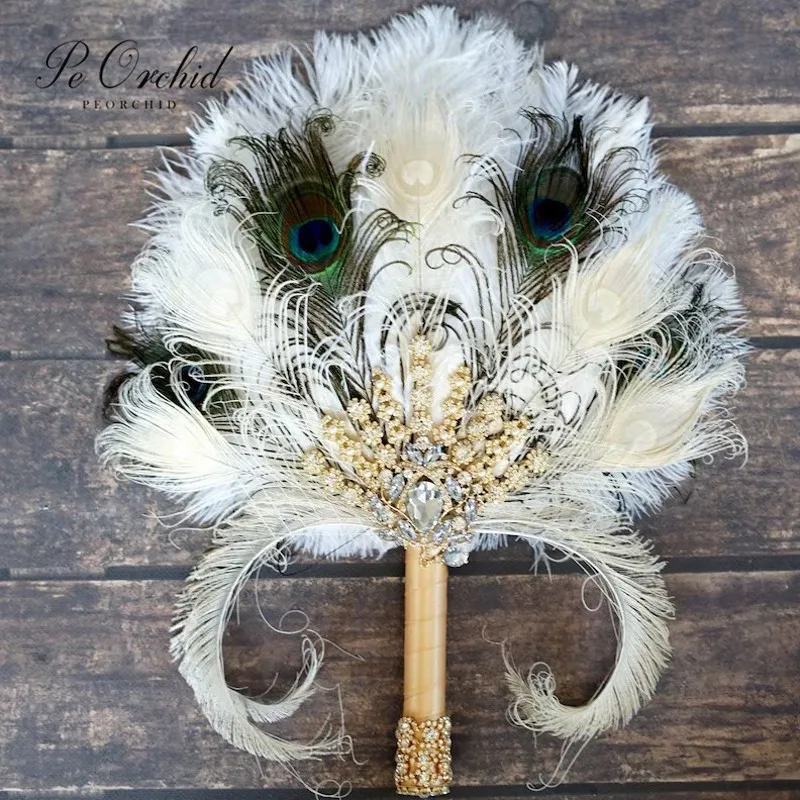 

PEORCHID Peacock Ostrich Feather Fan bouquet Artificial Alternative Gold Brooch Bridal Bouquet Great Gatsby Wedding Hand Fan