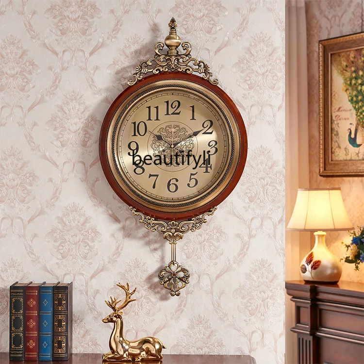 

European retro wall clock living room solid wood clock American restaurant art, modern and simple home use, wall watch
