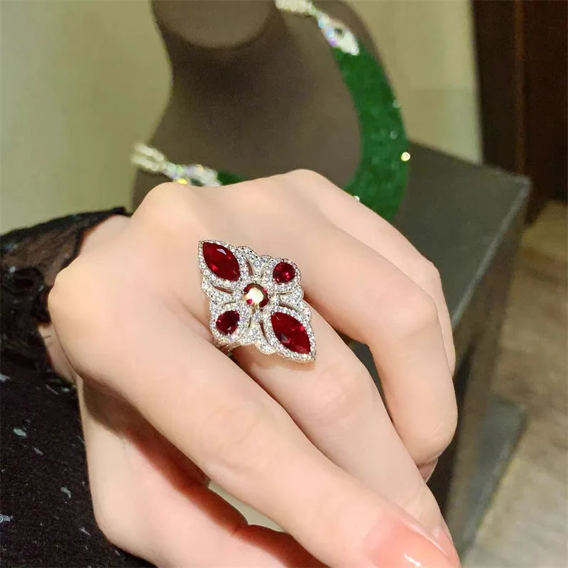 925 Pure Silver Pigeon Blood Red Sparkling Diamond Ring with feminine Temperament, Fashionable and Elegant Jewelry, Holiday Gift