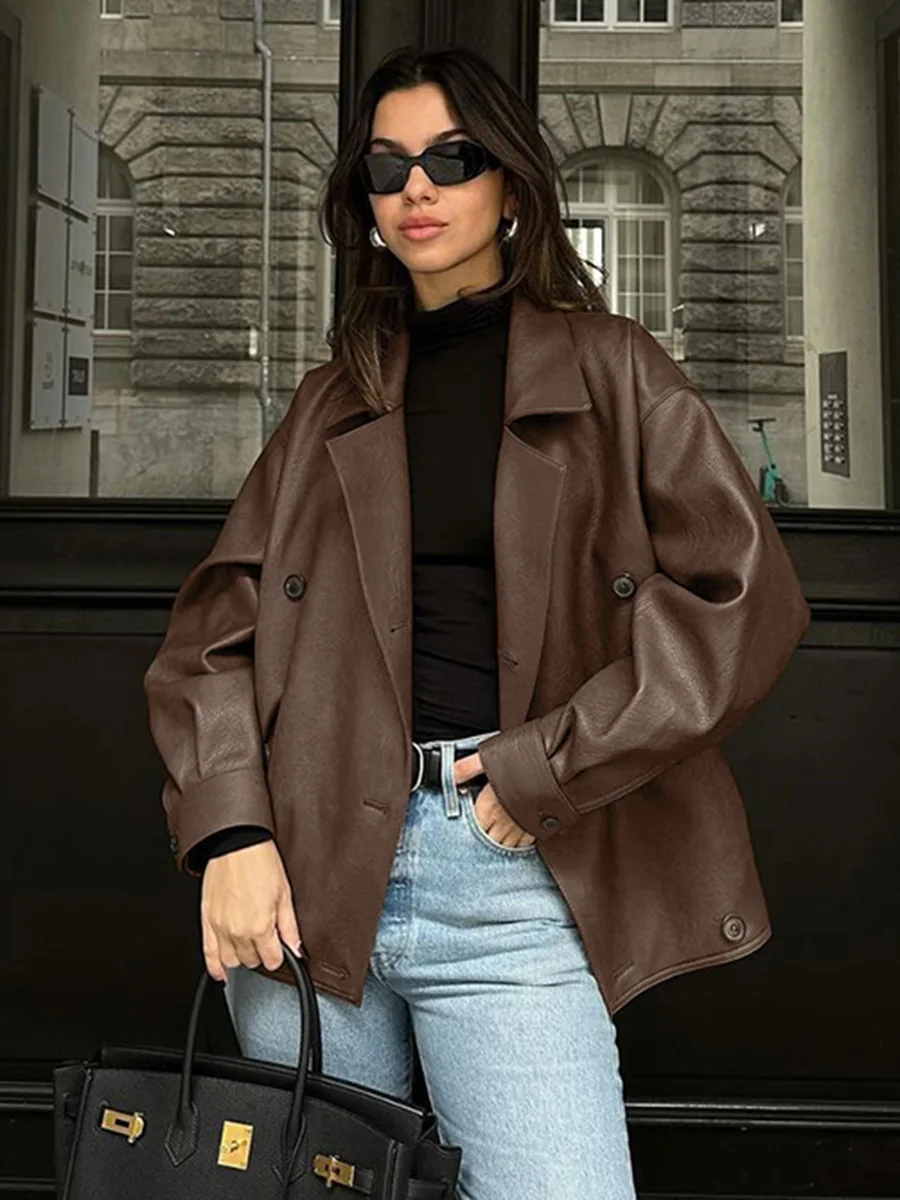 Giacca da donna in ecopelle lunga allentata da donna streetwear autunno cappotto con bottoni femminili capispalla da motociclista vintage stile vecchio denaro 2024 nuovo