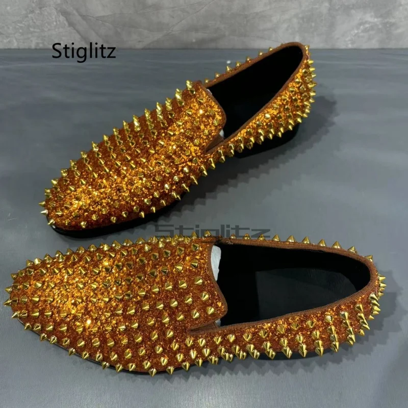 

Gold Spike Loafers Men Round Toe Slip On High Quality Sequin Single Shoes Men Rivet Shoes Luxury Men's Dress Wedding Shoes