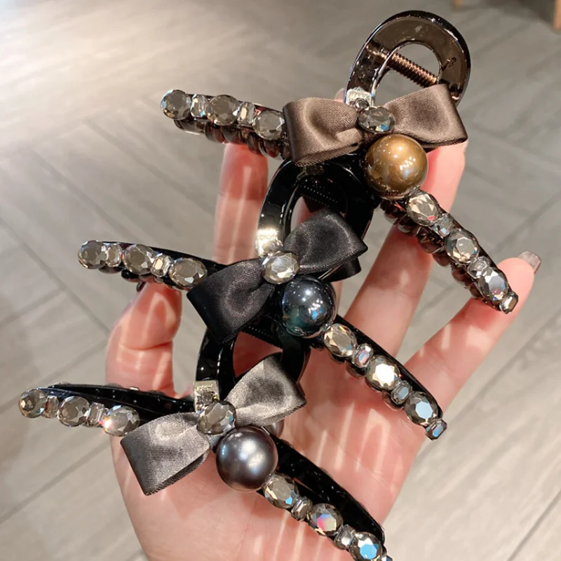 

Korean Pearl Rhinestone Bow Hair Claws Clip Medium Sized Shark Clip Headband Accessories Women Sweet Hairpin Headwear