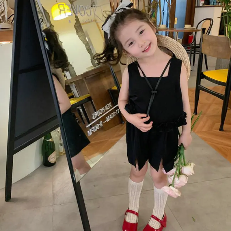 

Girls' simple fashion outfit: vest and shorts set26New summer children's clothing wholesale3-8Years Old