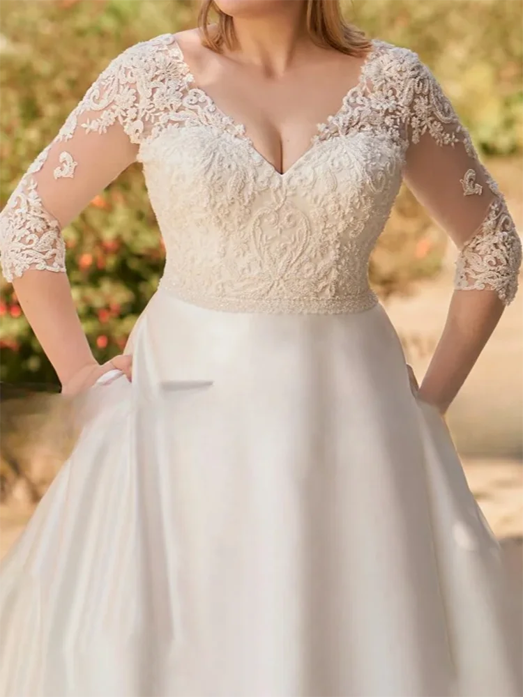 Customized Classic Wedding Dresses Lace Applique Plus Size V-Neck 3/4 Sleeves Bride Gowns Back Lace-up A-Line