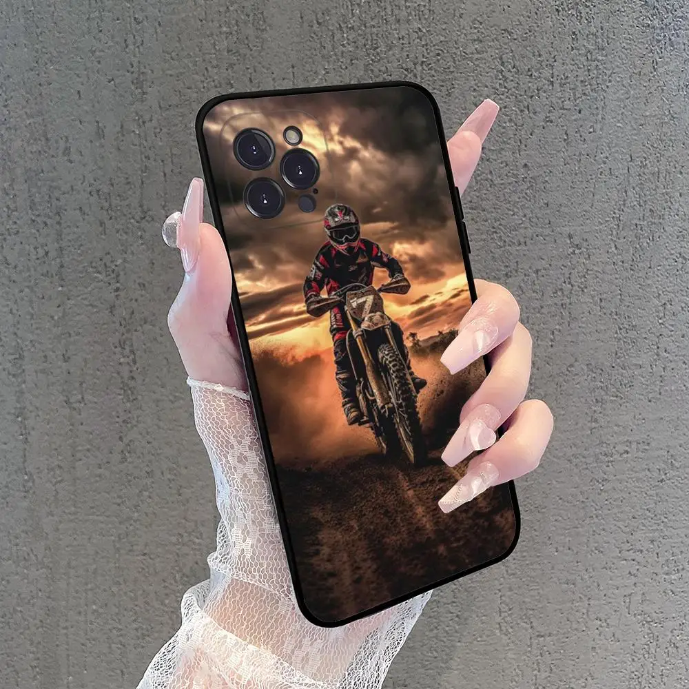 Moto Cross Motorcycle Sports Phone Case For iPhone 15 14 11 12 13 Mini Pro XS Max Cover 7 8 Plus X XR Funda Shell