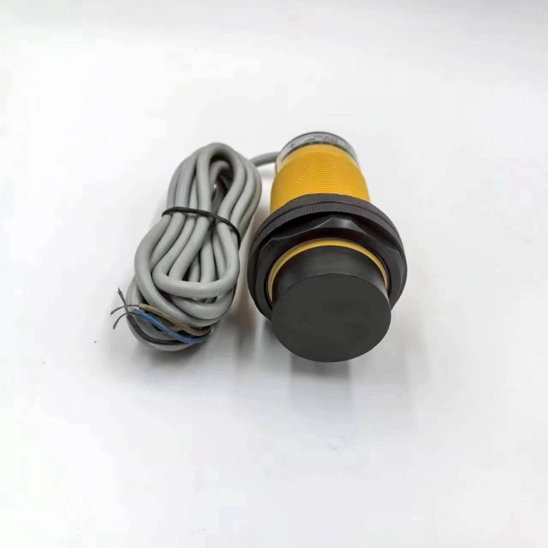 Capacitive Proximity Switch LJC38A4-20-Z/BX/AX NPN LJC38A4-20-Z/BY/AY PNP NO NC D38mm 3Wire Detective Distance 25MM DC6-36V