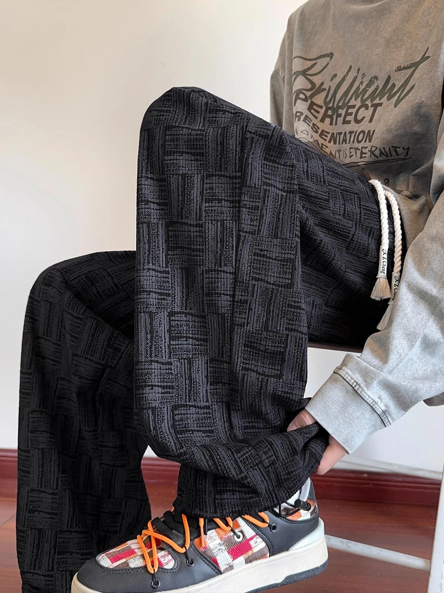 

Thiened Fce вельветовые клетчатые спортивные штаны мужские Sle 2025 новые осенне-зимние модные свободные драпированные спортивные брюки Bla