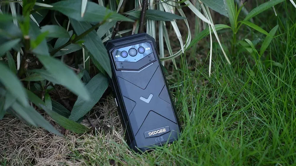 DOOGEE V Max Plus Rugged Phone 6.58" Display Dimensity 7050 Telephone Portable 36GB+512GB 22000mAh 200MP Smartphone Android 14