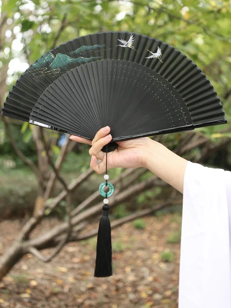 Hand-painted silk fan Chinese style ancient crane fan new Chinese autumn green 7 inch Hanfu fan antique gift