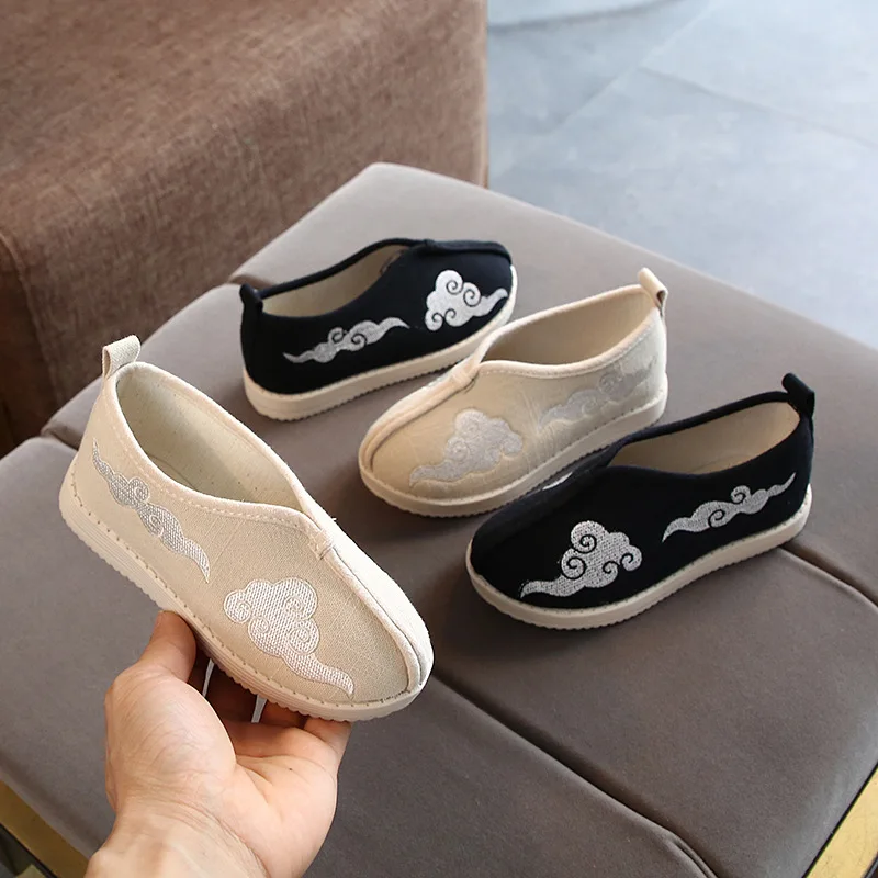 Embroidered Boys Shoes Chinese Style Cotton Cloth Shoes Kids Comfortable Flat Shoes Ancient Dance Perform Dress Shoes for Boy