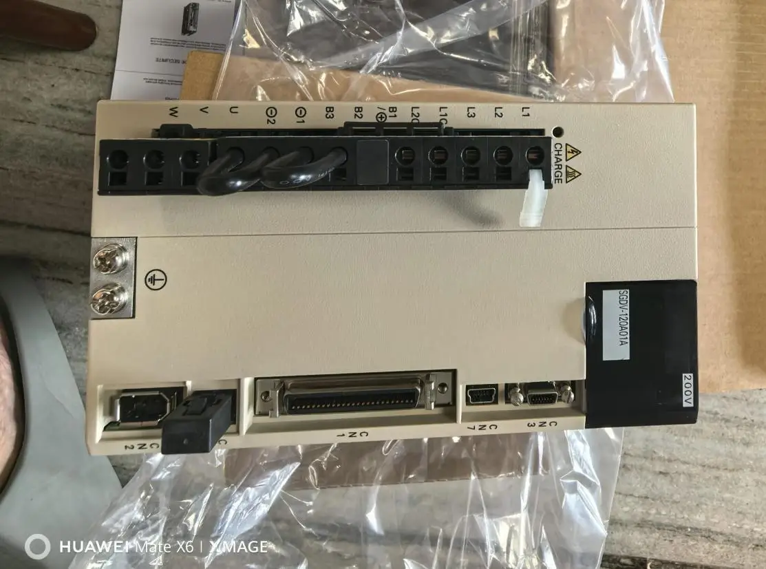 

SGDV-120A01A New and original servo driver