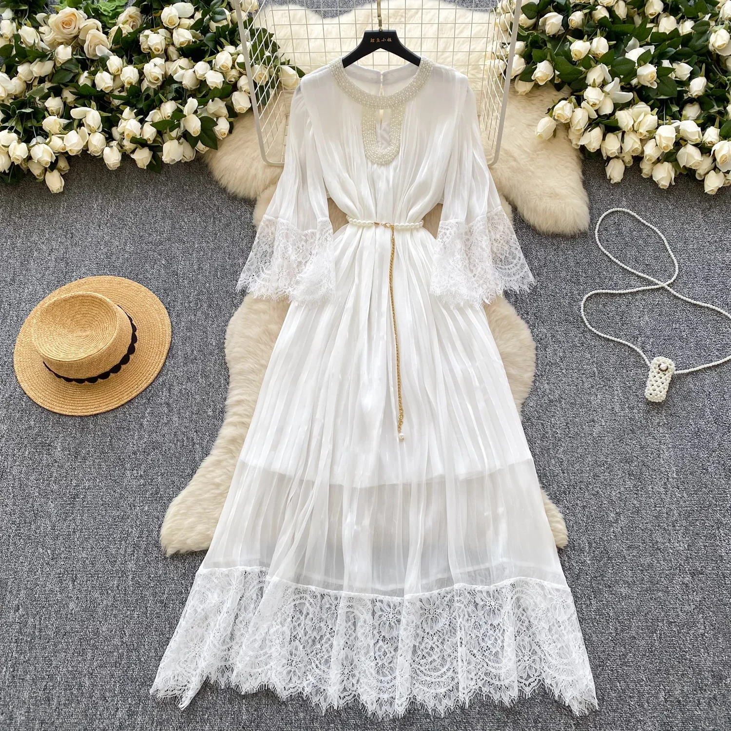 quarter sleeve lace wedding dress Noble sweetheart 3/4 length sleeves ball gown lace wedding dress rhinestones