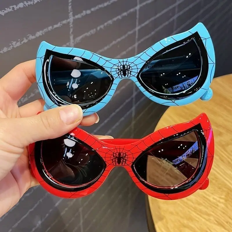 Marvel Spiderman gafas de sol juguetes de acción de plástico figura Anime araña dibujos animados gafas de sol de moda regalos lindos para niños Juguetes