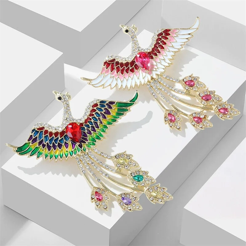 Fashionable Rhinestone Phoenix Brooch with Long Tail Exquisite Accessory for Clothing And Bags Versatile Temperament Gift