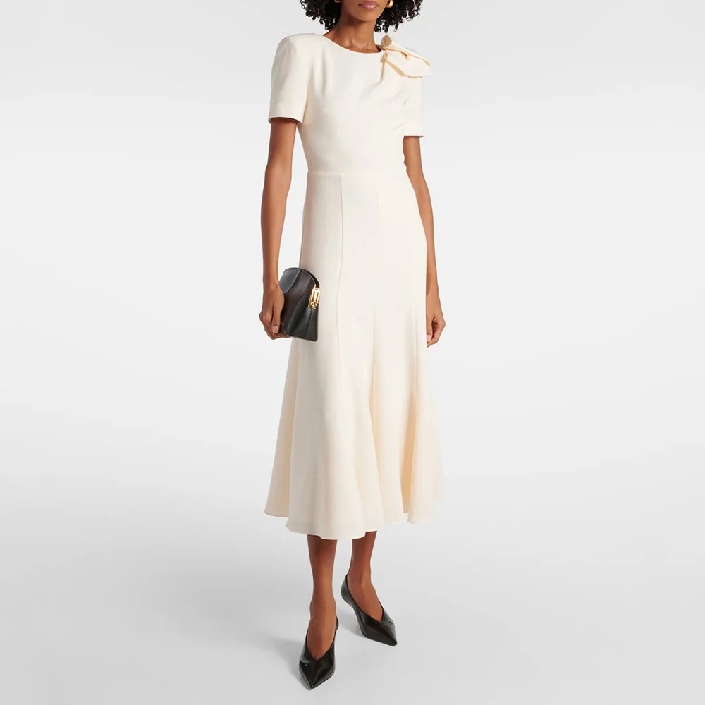 

Beige Cocktail Dress Midi O Neck Bow Short Sleeves Mermaid Cocktail Gowns for Wedding Tea Length Trumpet Formal Party Dresses