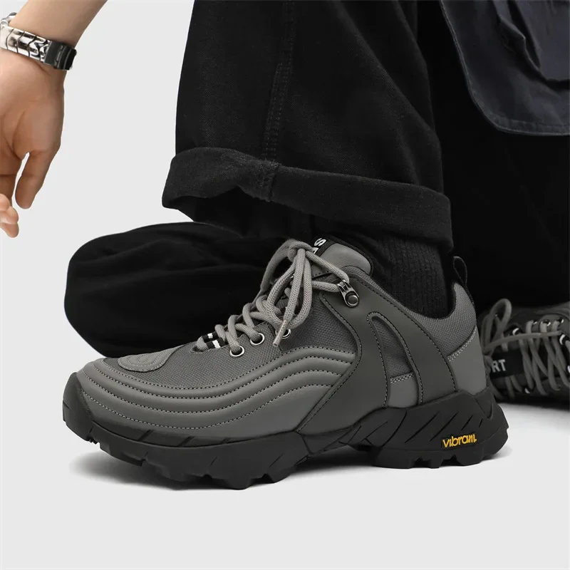 CLAIAMI 2024 Platform Hiking Shoes Breathable Tooling Shoes for Men Trendy Fashion Outdoor Leather Men Sneakers Zapatos Hombre