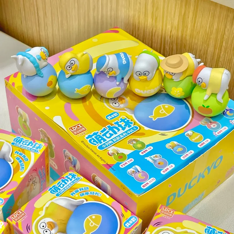 

Натуральная маленькая утка, качающийся мяч, мультяшная загадочная коробка, игрушки для снятия стресса, милый кавайный декор для офисного стола, креативный детский подарок на день рождения