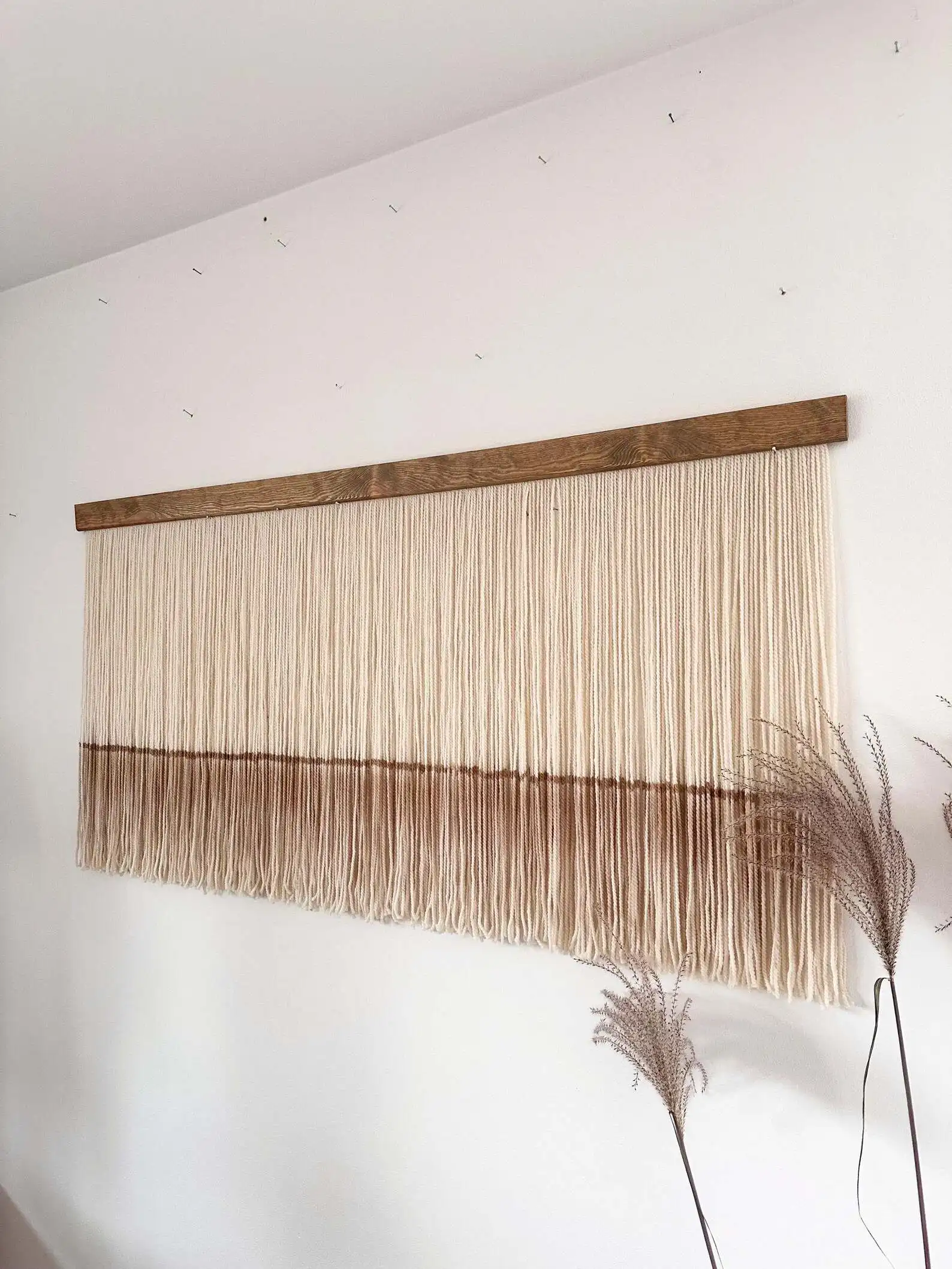 #￥forBoho HandmadeMacrame Vertical Wall Hanging Gradient Cotton Rope Tapestry Wooden Rod Bohemian Art Living Room Bedroom Spaces