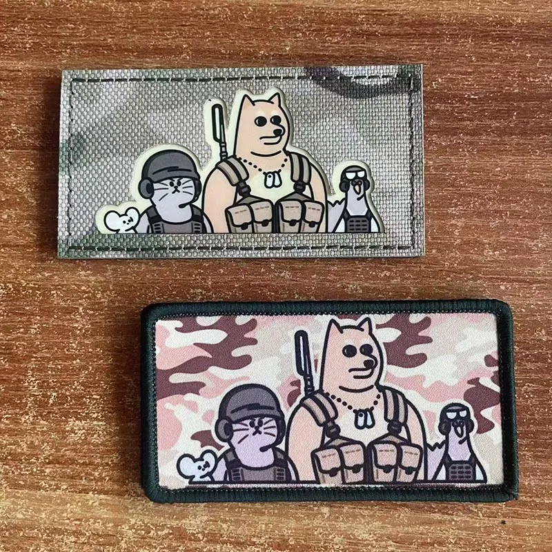 Lustiger Hase mit Stift, Kletternde Katze auf Kleidung Applikation, Cartoon Anime Maus, Katze, Hund, Huhn Squad Moral Abzeichen Taktische Aufnäher – Detail 7