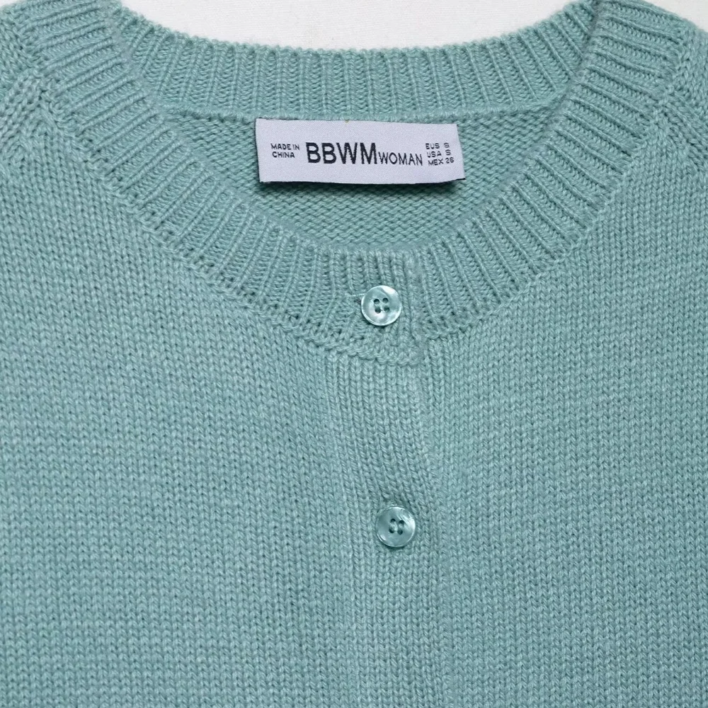 UNIZERA 2025, neue lässige und modische Damen-Design im europäischen und amerikanischen Stil, Slim-Fit-Strickjacke