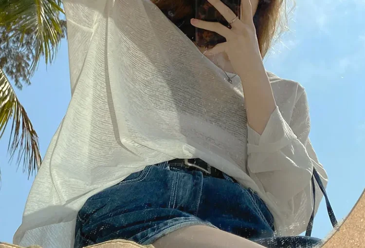 Sexy Transparent Top Solid Color V-Neck Long Sleeved Loose Long Sleeved T-Shirt Top for Women's Summer Beach Sunscreen Shirt Top