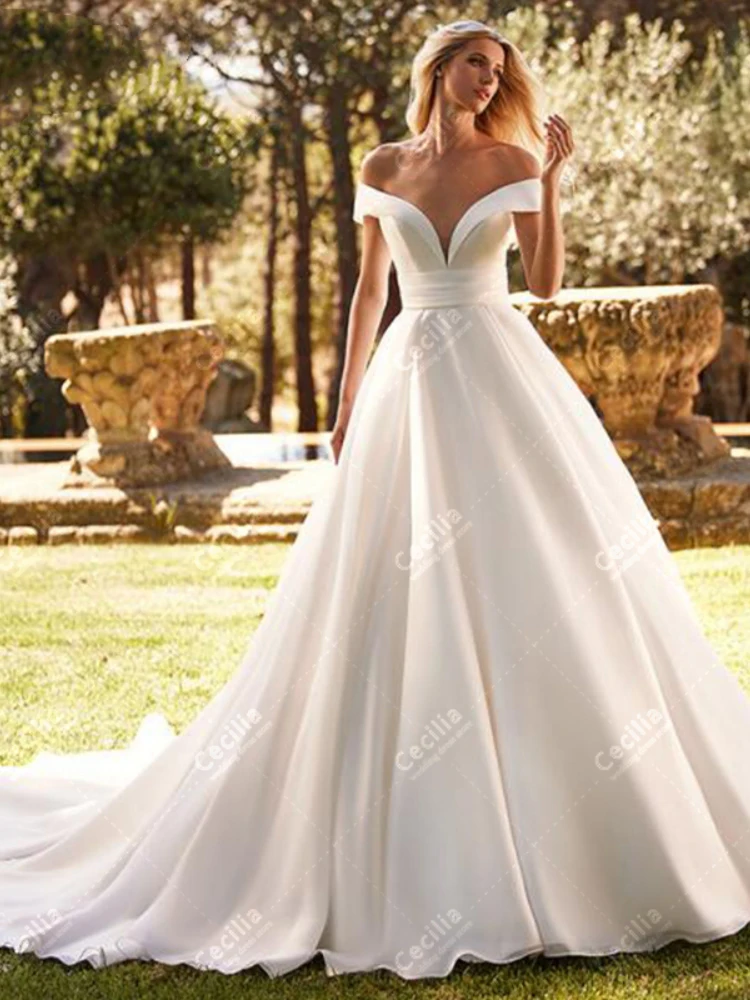 Simple Satin Wedding Dresses Elegant Bridal Gowns Off The Shoulder Robes A-Line Sweep Train Robes Pretty Vestidos De Novia 2024